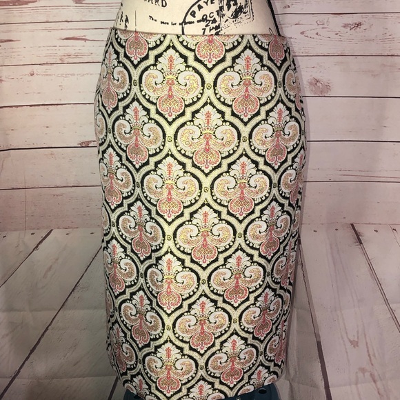 Talbots Dresses & Skirts - Talbots Metallic Brocade Pencil Skirt Size 8